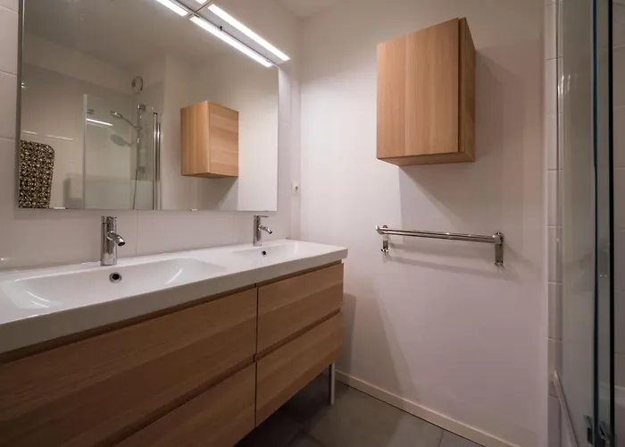 Evasion Pointe Croisette, Vue Mer, A Minute アパート カンヌ