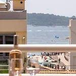 Apartment Evasion Pointe Croisette, Vue Mer, A Minute *
